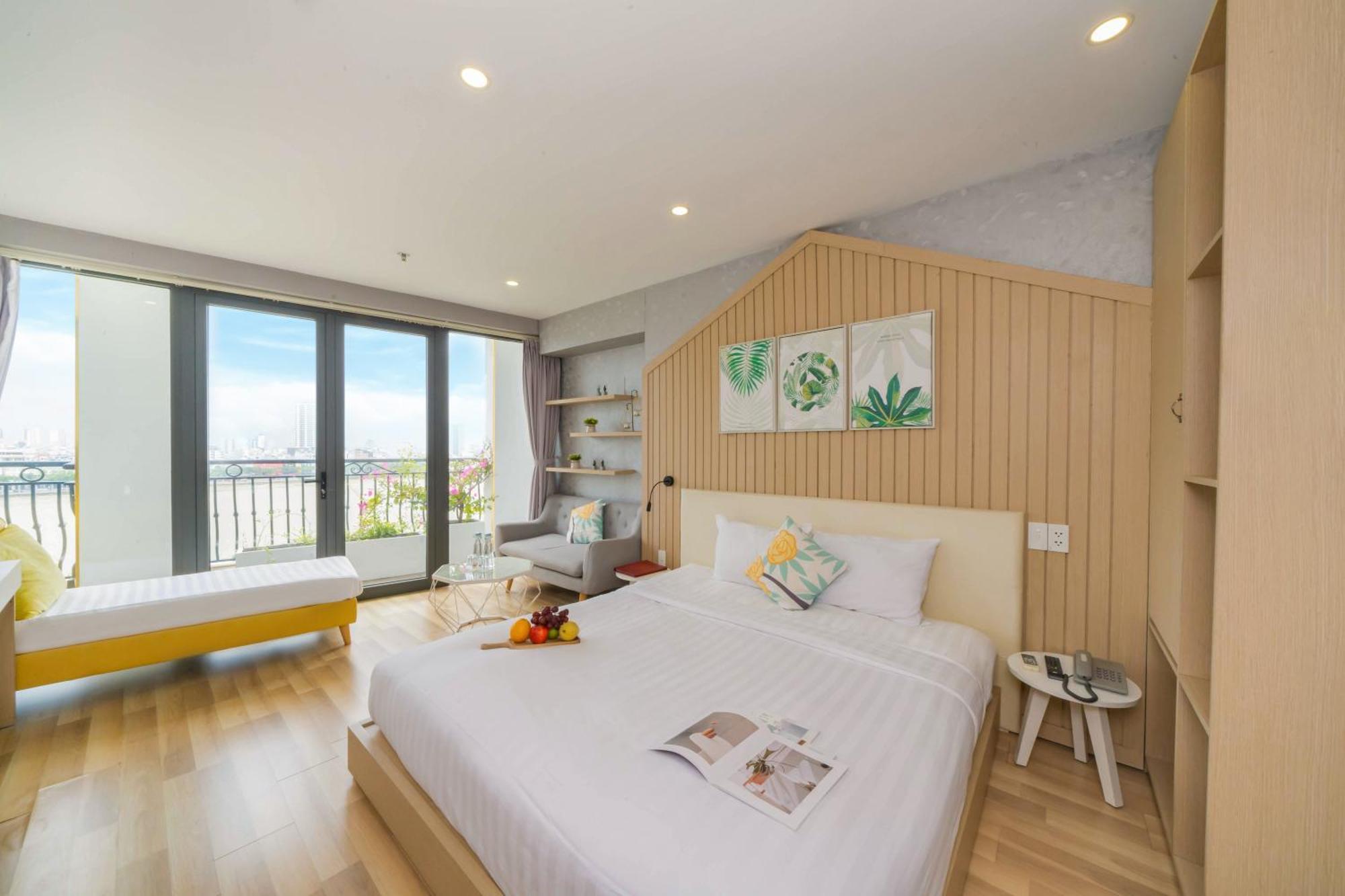 Hotel Happy Day Riverside & By Haviland