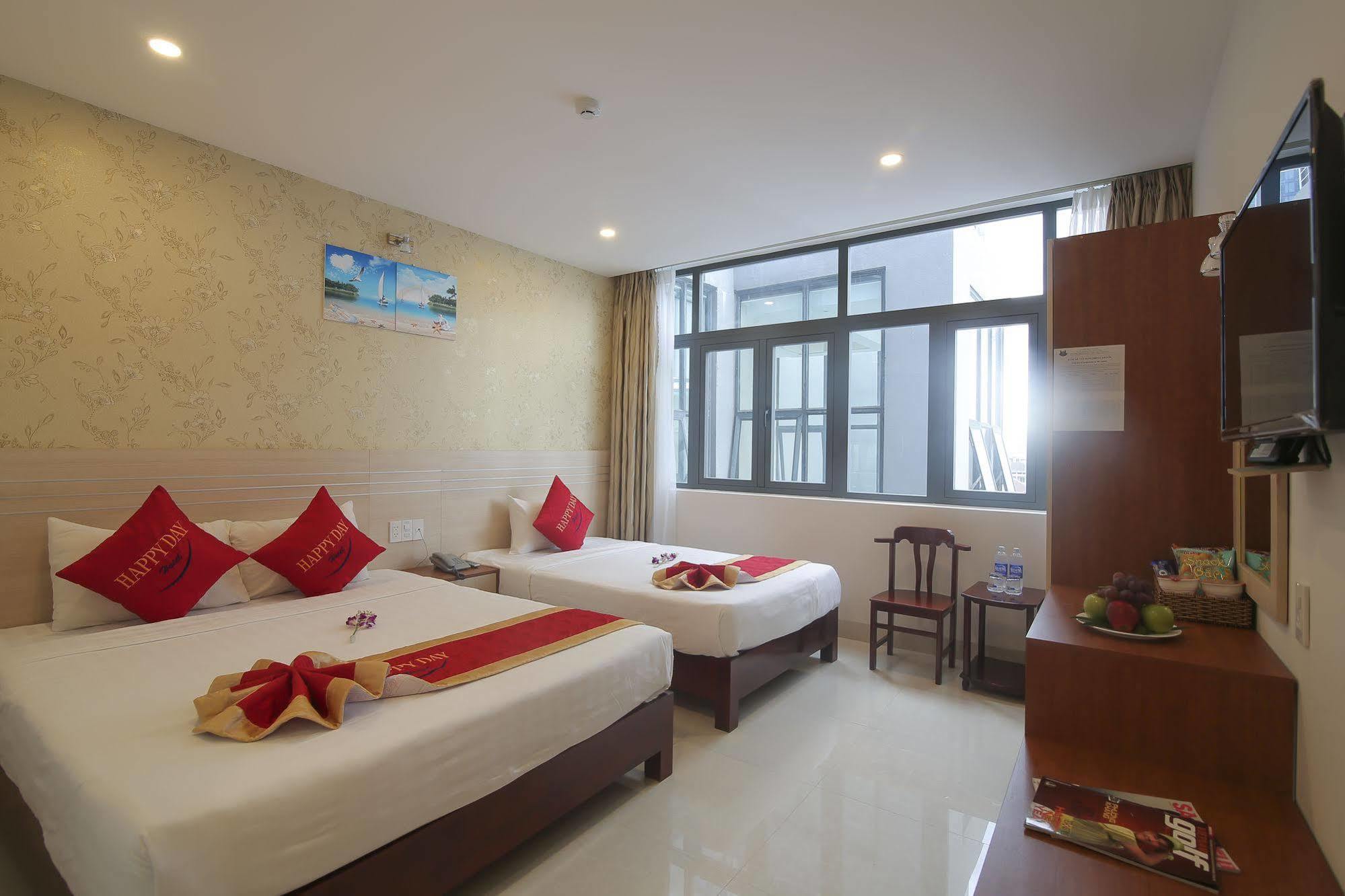 Happy Day Riverside & By Haviland Hotel 3*